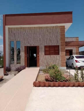Casa no condomínio em Lucena Pb
